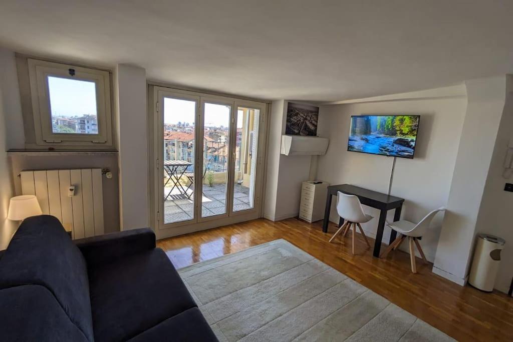 Amazing Apartment With View Near Metro Torino Dış mekan fotoğraf