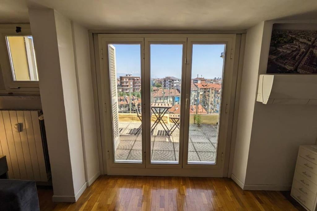 Amazing Apartment With View Near Metro Torino Dış mekan fotoğraf